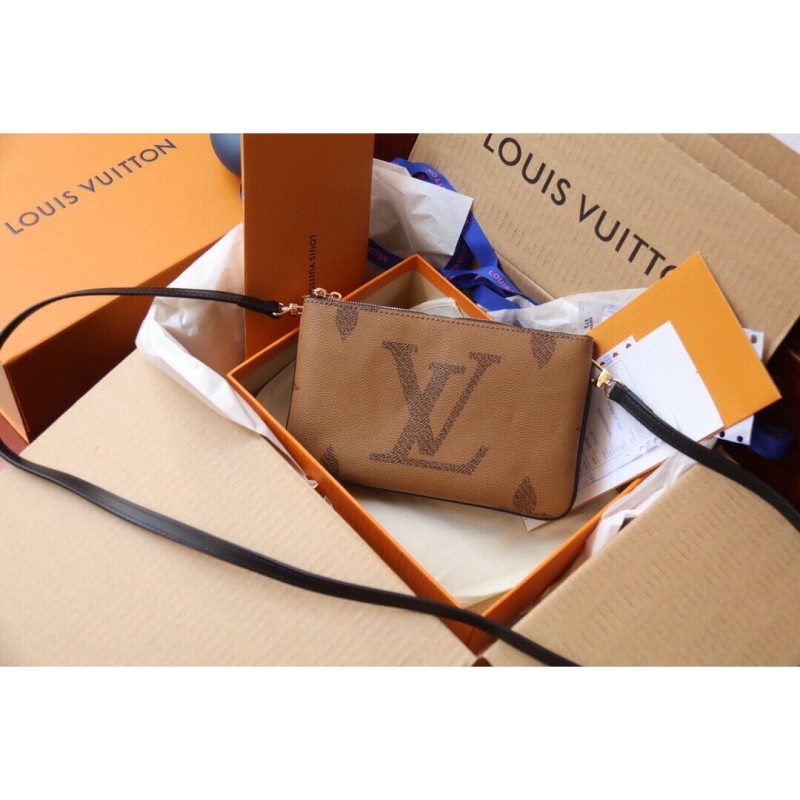 LV Clutch Bags